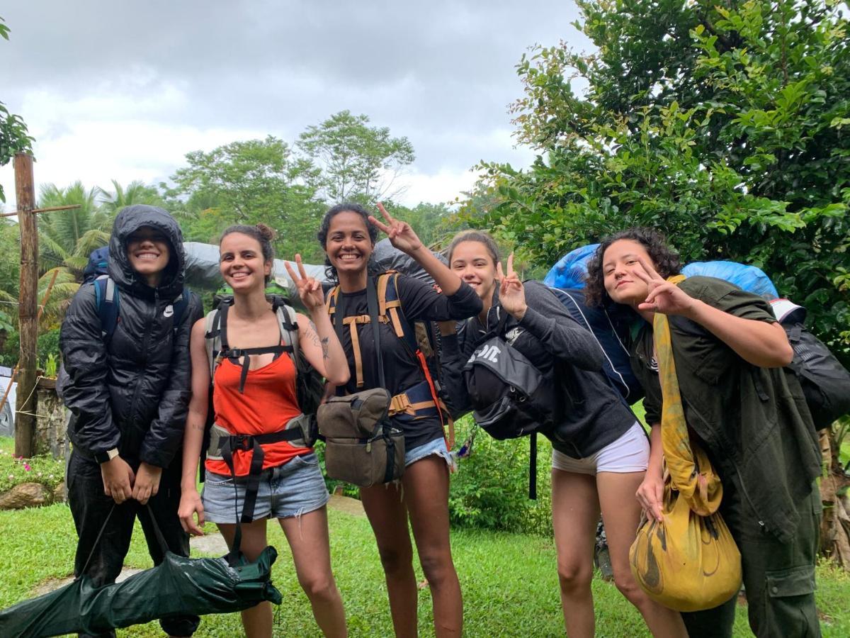 Flora Praia Do Sono Lodge & Trekking パラチ エクステリア 写真